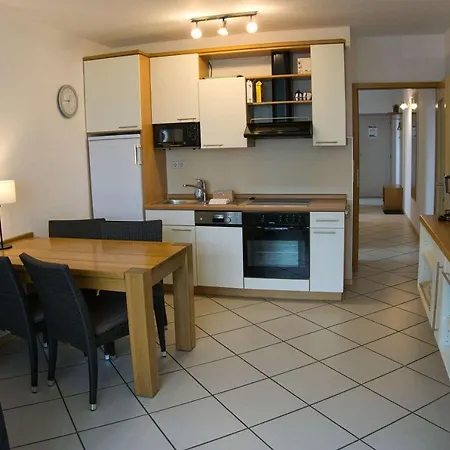 Haus Blick Zur See Ferienwohnung 08 - Mit Sauna- Und Schwimmbadnutzung Im Ahoi Sellin *