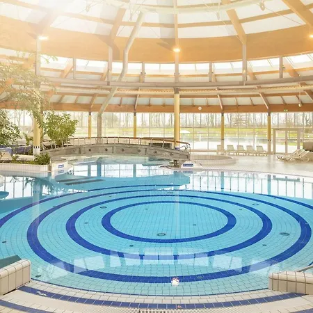 Apartmán Mit Meerblick, Gratis Nutzung Vom Ahoi Erlebnisbad Und Sauna In Sellin - Haus Blick Zur 08 Goehren (Ruegen)