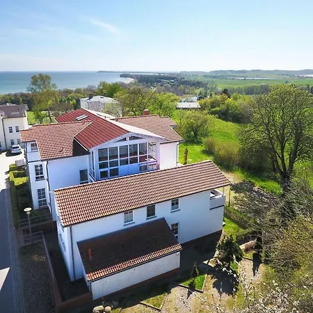 Mit Meerblick, Gratis Nutzung Vom Ahoi Erlebnisbad Und Sauna In Sellin - Haus Blick Zur 08 Goehren (Ruegen)