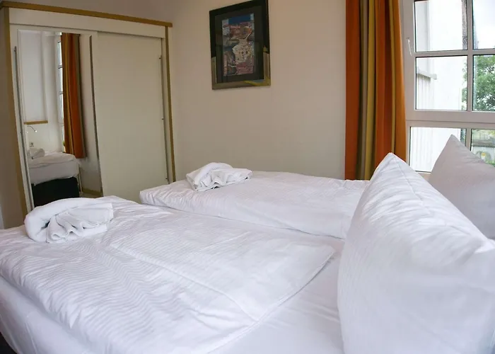 Haus Blick Zur 08 - Mit Sauna- Und Schwimmbadnutzung Im Ahoi Sellin شقة غورين
